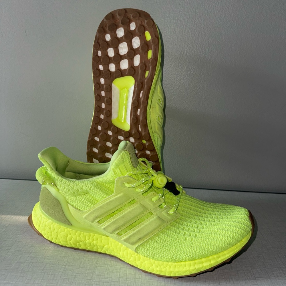 Adidas Ivy Park x UltraBoost OG Hi-Res Yellow' Beyoncé sneakers shoes